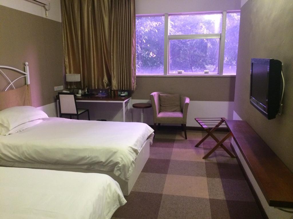 Shenzhen Lotus Hotel Quarto foto